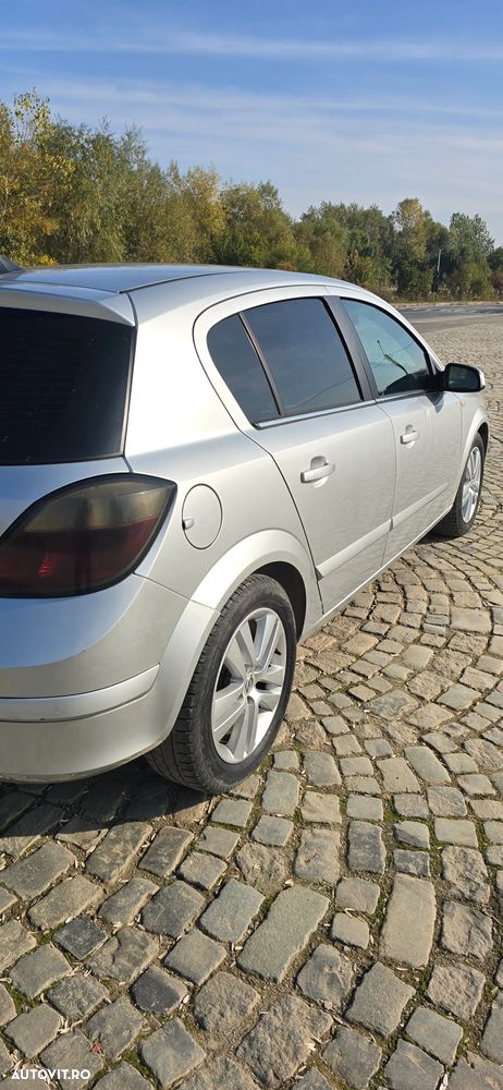 Opel Astra 1.7 CDTI Cosmo - 5