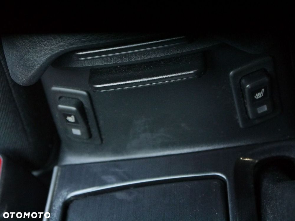 Mazda 6 2.0 Exclusive + - 24