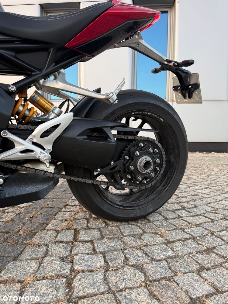 Triumph Speed Triple - 12