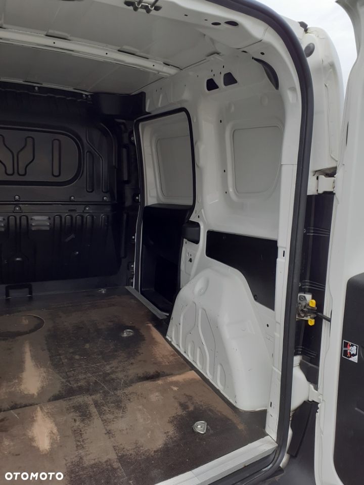 Fiat Doblo - 17