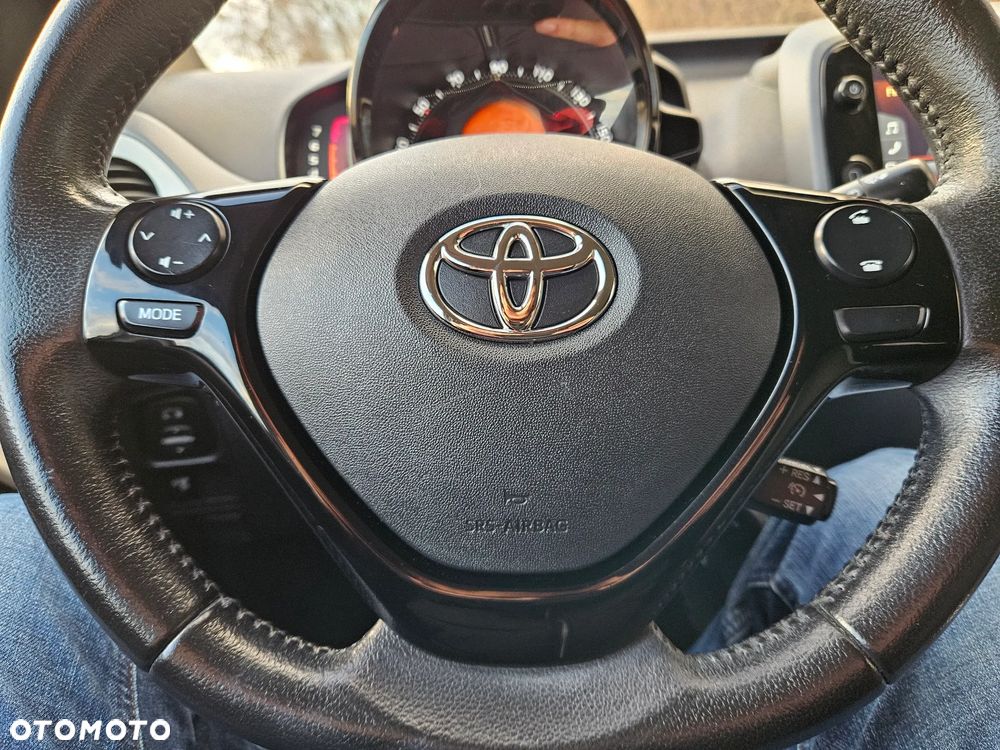 Toyota Aygo 1.0 VVT-i Black Edition - 21