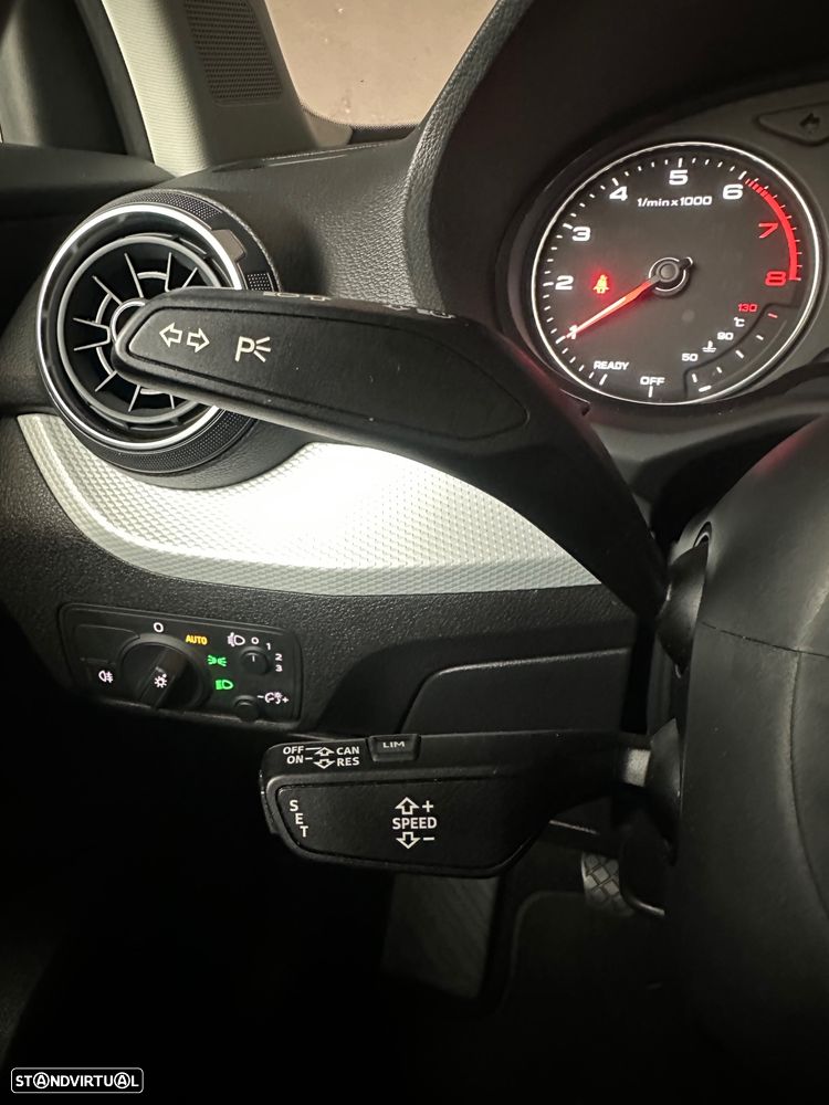 Audi Q2 30 TFSI Design - 18