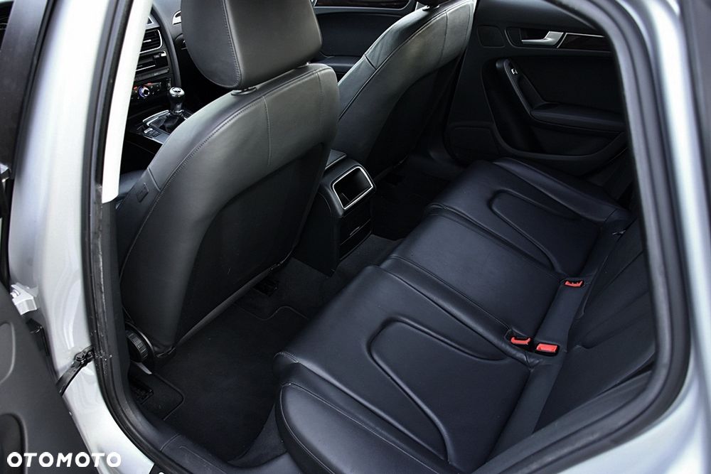 Audi A4 Limousine 1.8 TFSI quattro Attraction - 37