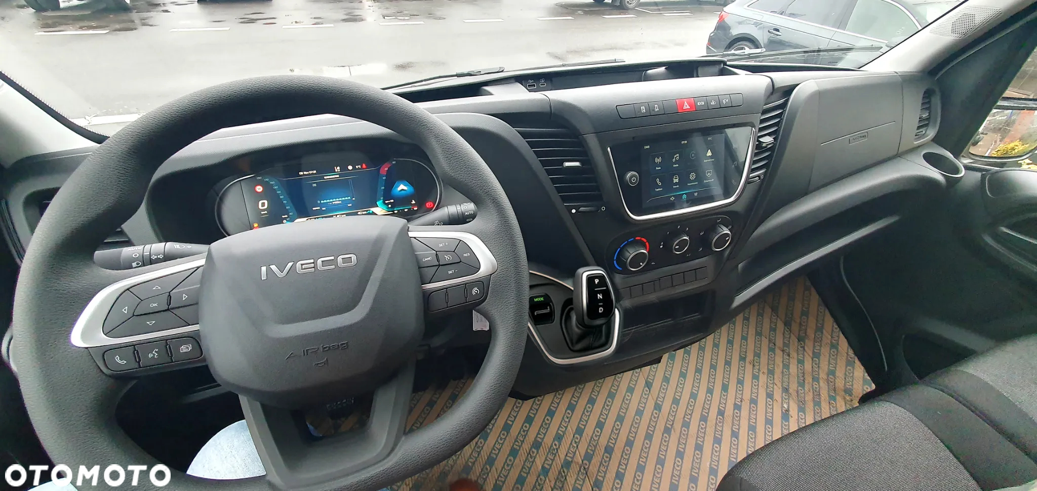 Iveco Furgon 35S16A8V 12m3 AUTOMAT - 9