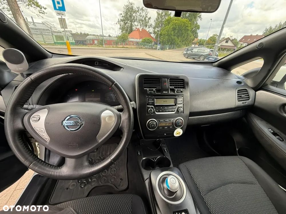 Nissan Leaf 30kWh Acenta - 16