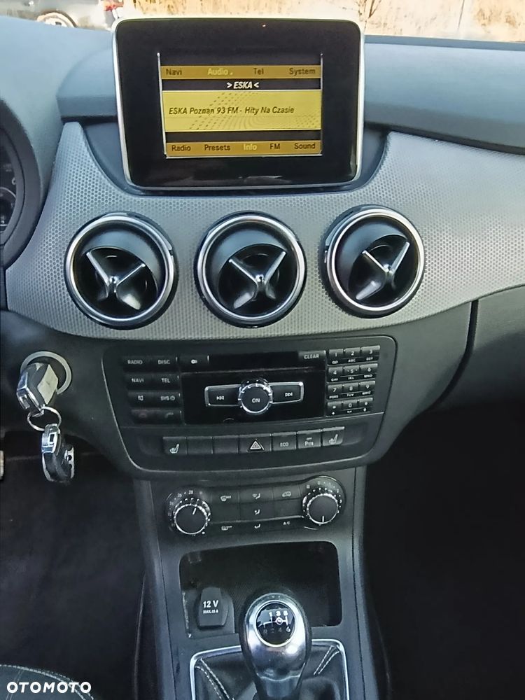 Mercedes-Benz Klasa B 180 CDI - 14