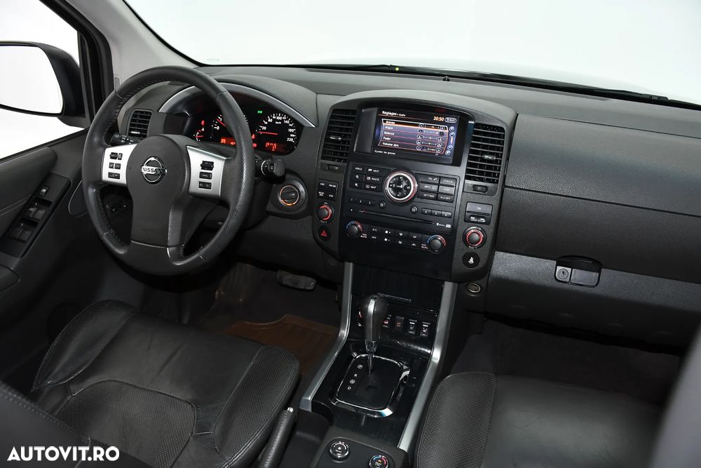 Nissan Pathfinder 3.0 dCi V6 All Mode 4X4 LE Aut. - 4