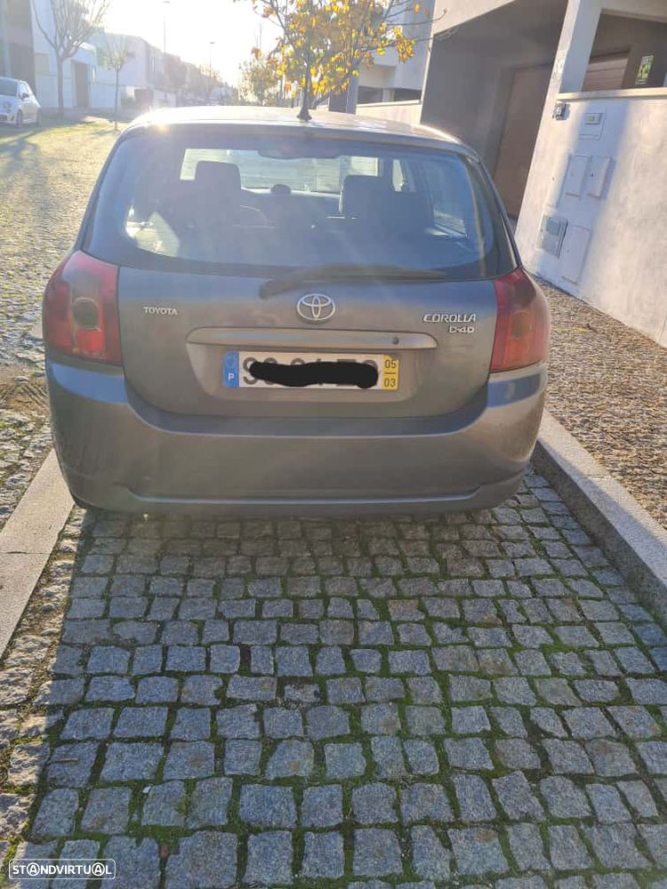Toyota Corolla 1.4 D-4D Sol - 3