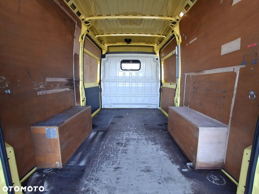 Citroën Jumper Furgon Blaszak 3 Miejsca Służba Drogowa Hak Klimatyzacja Drzwi Przesuwane Lewa Oraz Prawa Strona 2015 Rok Tempomat Dotykowe Radio - 8