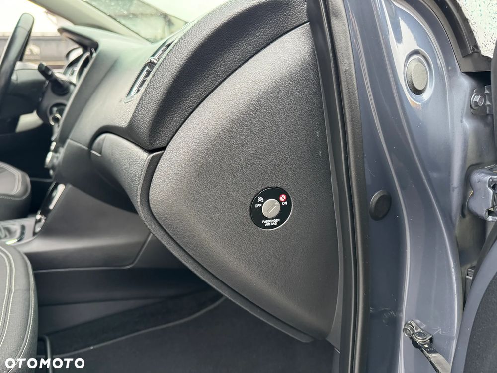 Kia Ceed 1.6 GDI Dream-Team Edition - 29