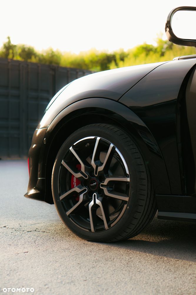 MINI John Cooper Works - 9