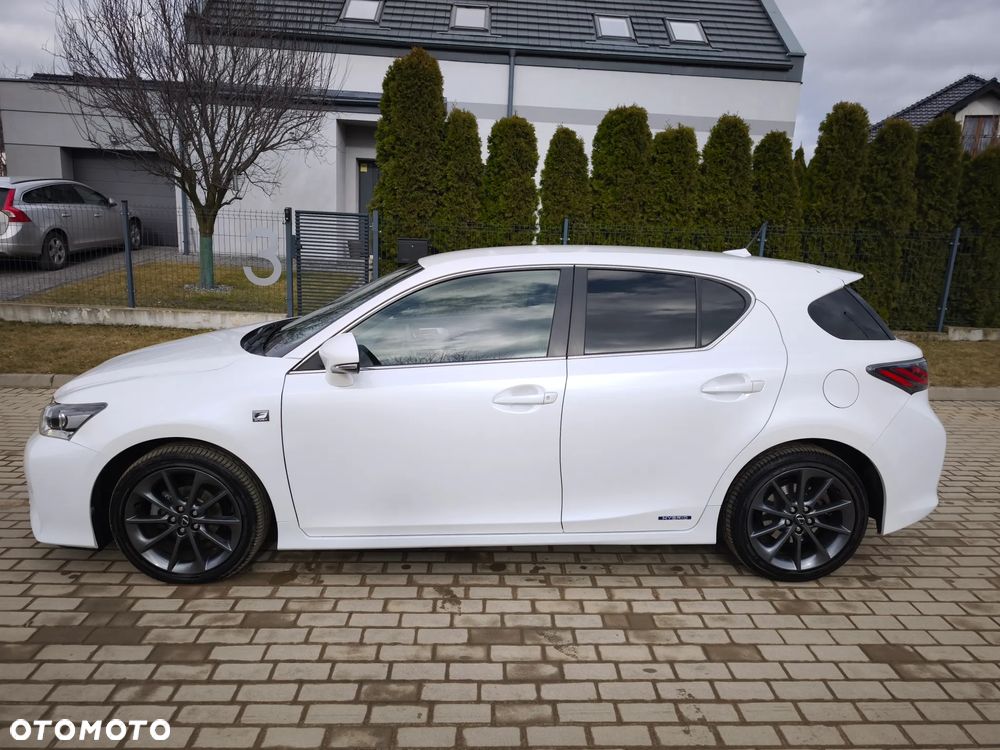 Lexus CT F SPORT - 16