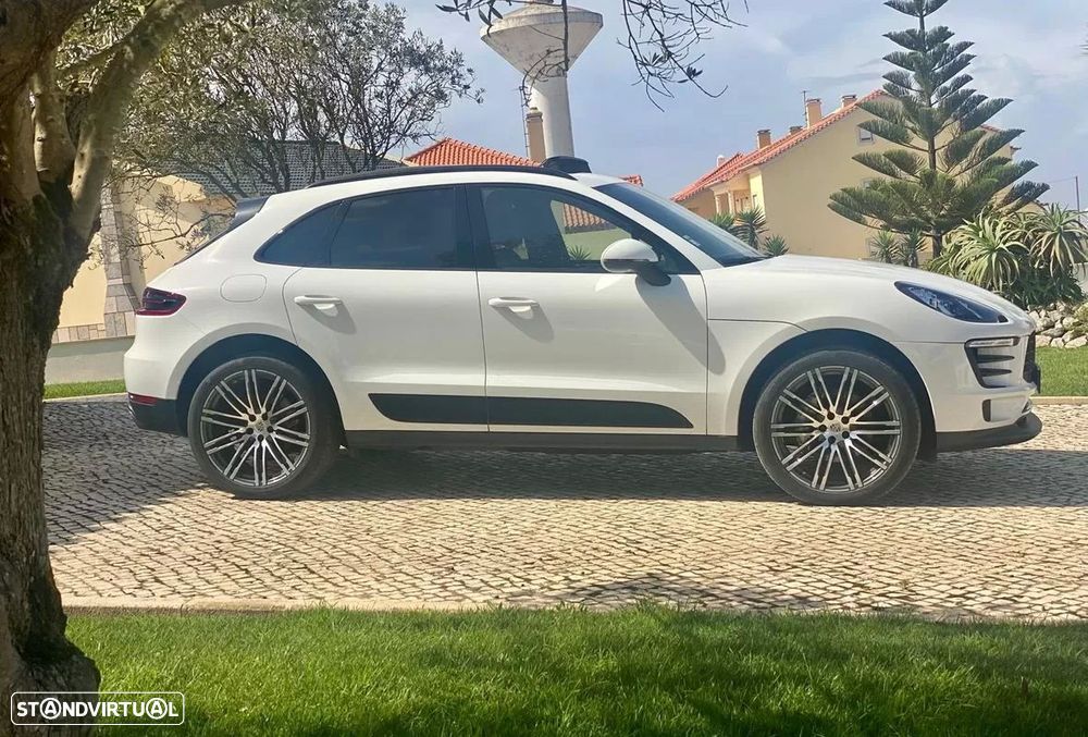 Porsche Macan - 3