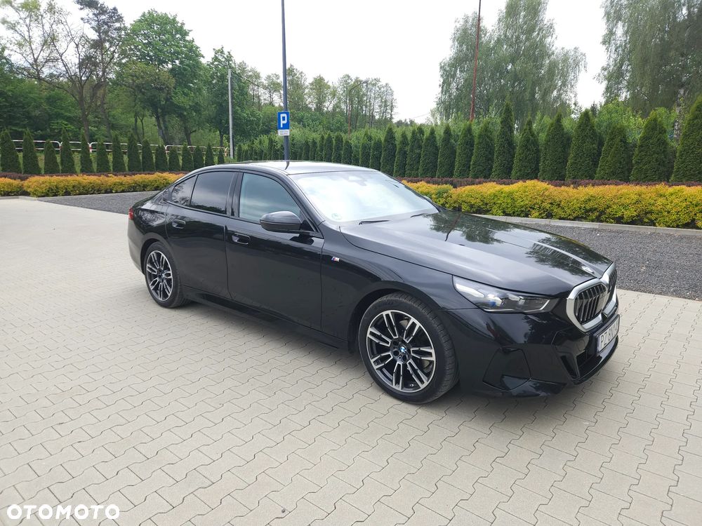 BMW Seria 5 520i M Sport Edition - 3