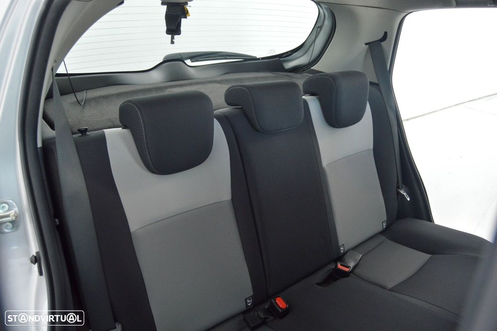 Toyota Yaris 1.0 VVT-i Comfort - 49