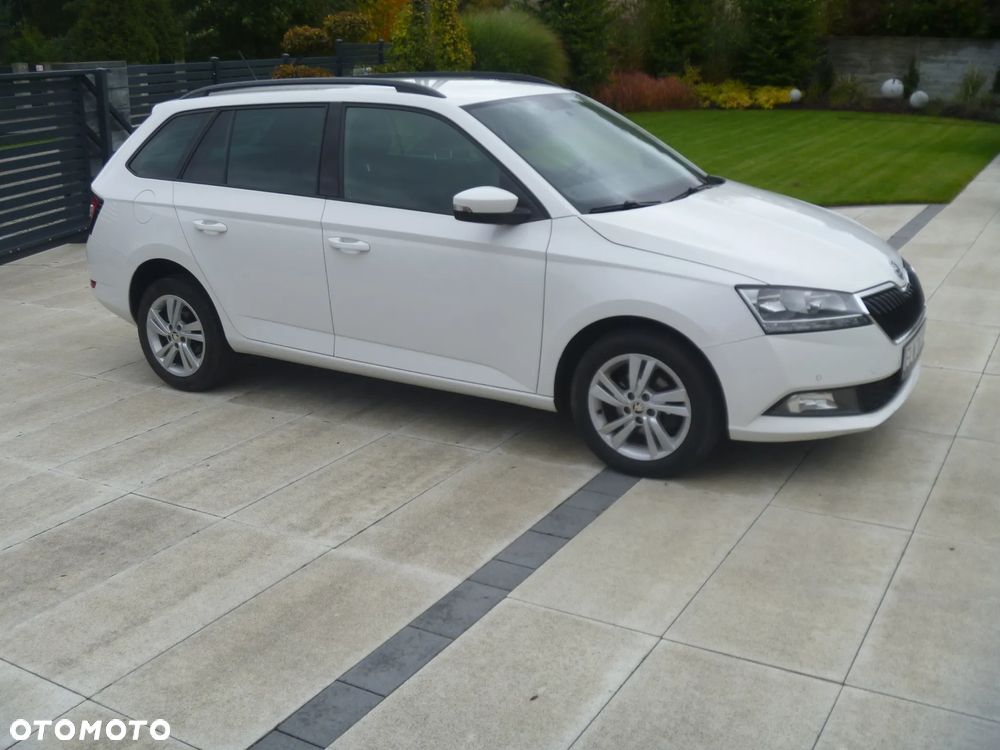 Skoda Fabia 1.0 TSI Ambition - 11