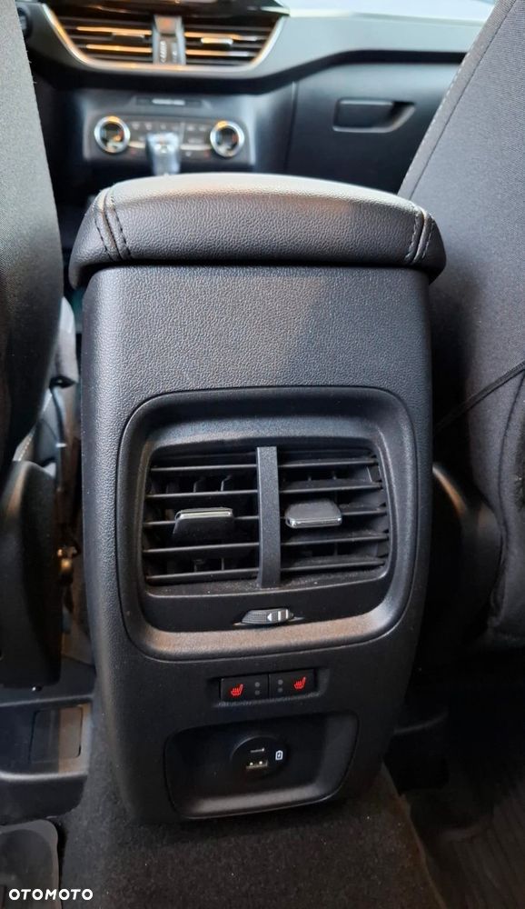 Ford Kuga 1.5 EcoBoost FWD Titanium - 8