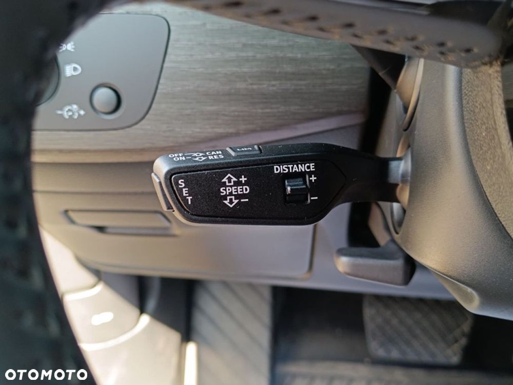 Audi A4 Allroad - 34