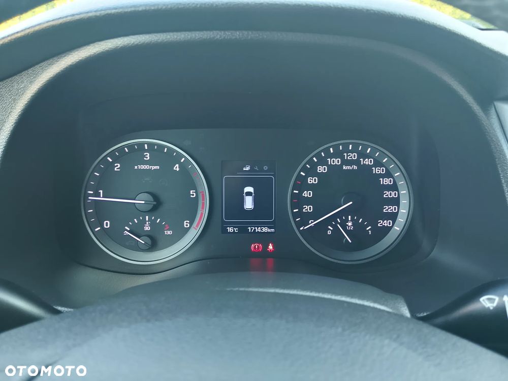 Hyundai Tucson blue 1.7 CRDi 2WD Advantage - 26