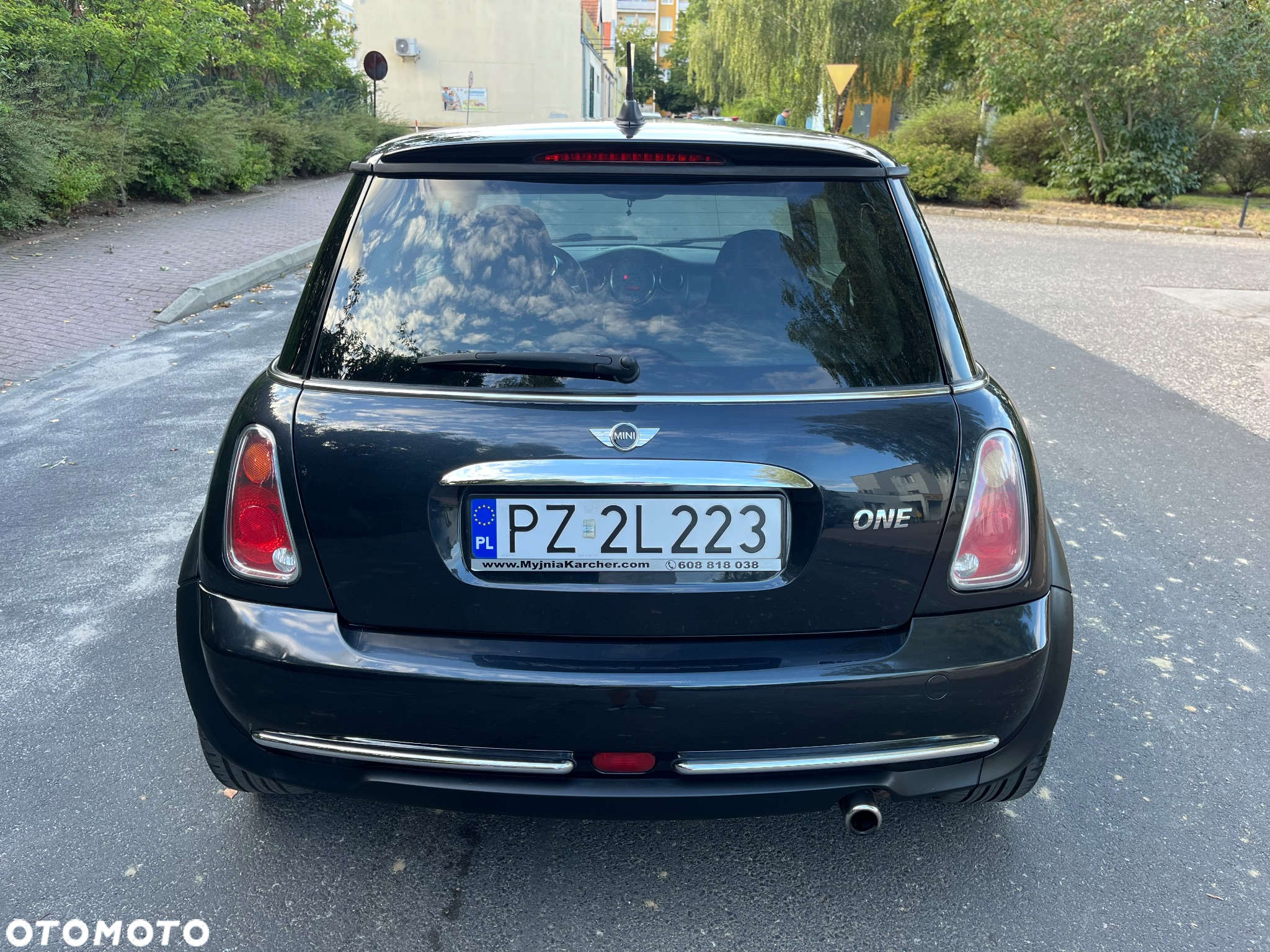 MINI ONE Standard - 5