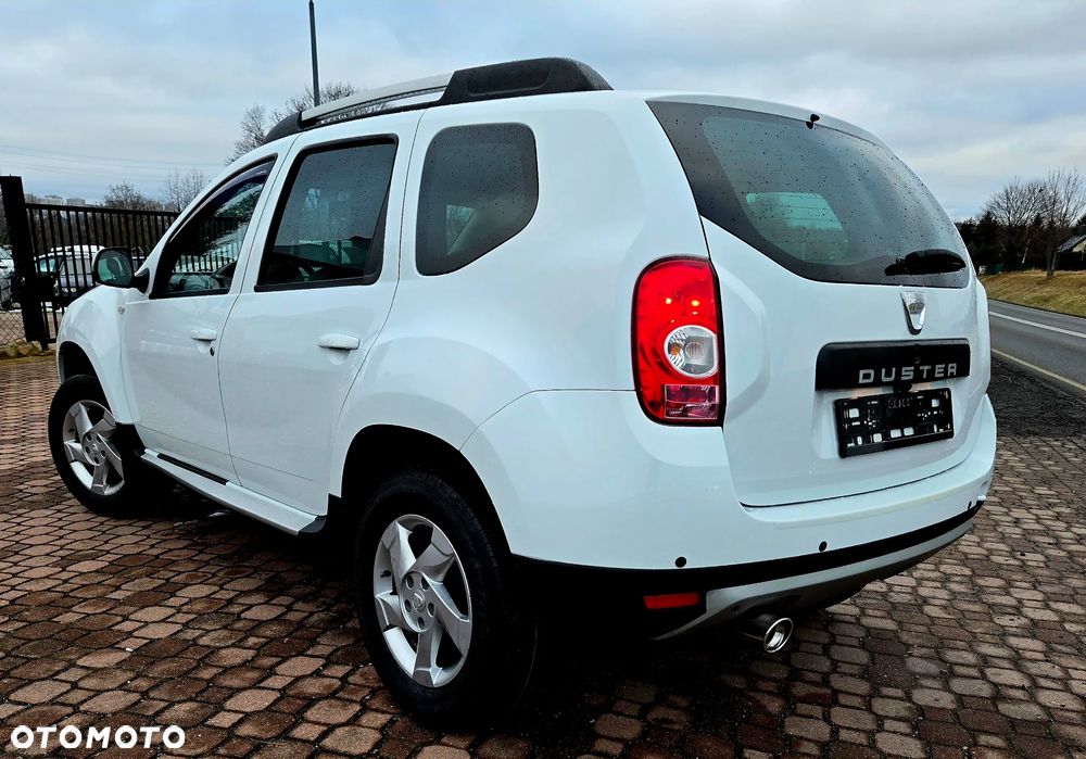 Dacia Duster 1.6 16V 4x4 Prestige - 5