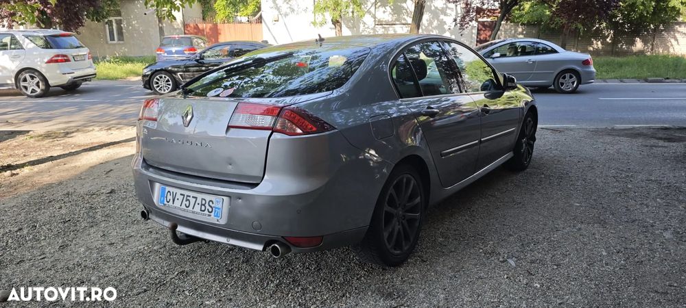 Renault Laguna - 3