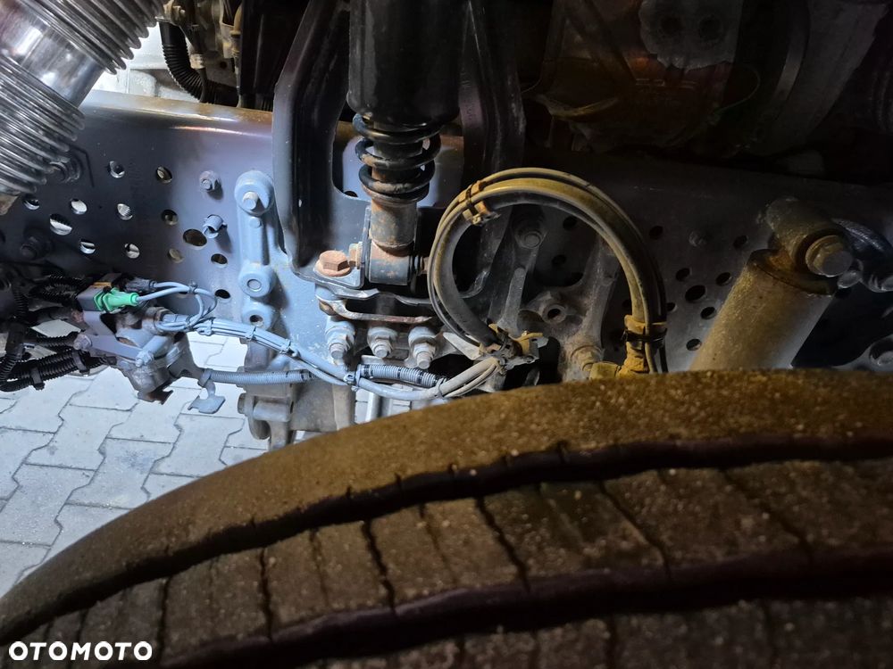 Mercedes-Benz AUTOCYSTERNA ANTOS 18360 FUL ADR . AT.FL - 17