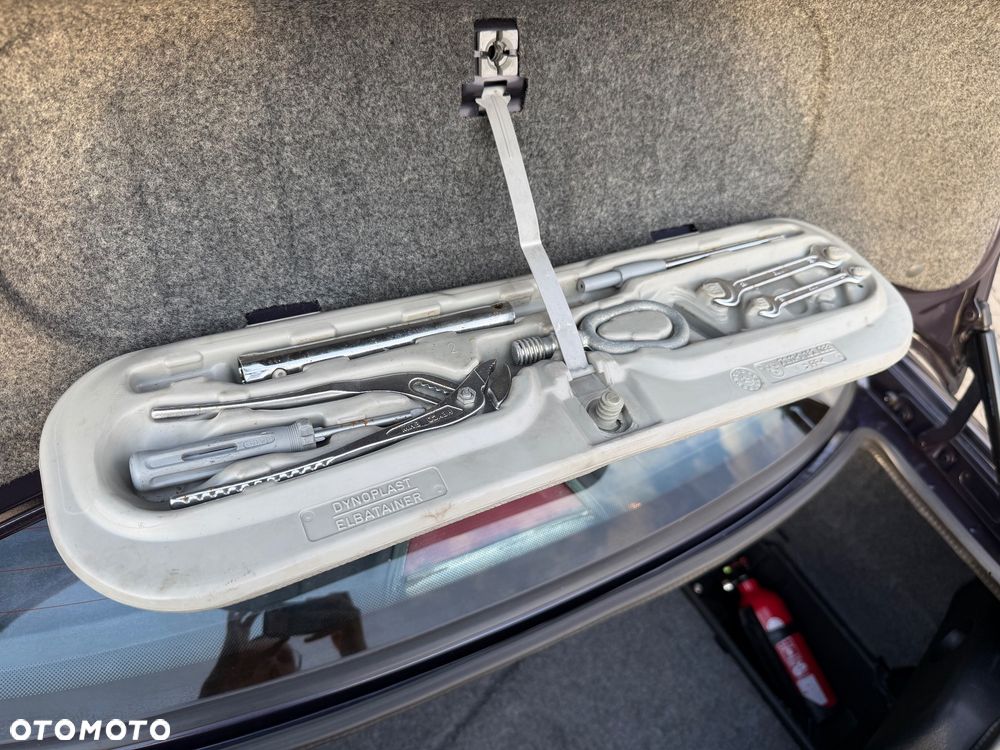 BMW Seria 3 316i - 29