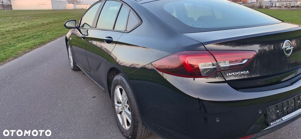Opel Insignia 1.6 ECOTEC Business Edition - 9