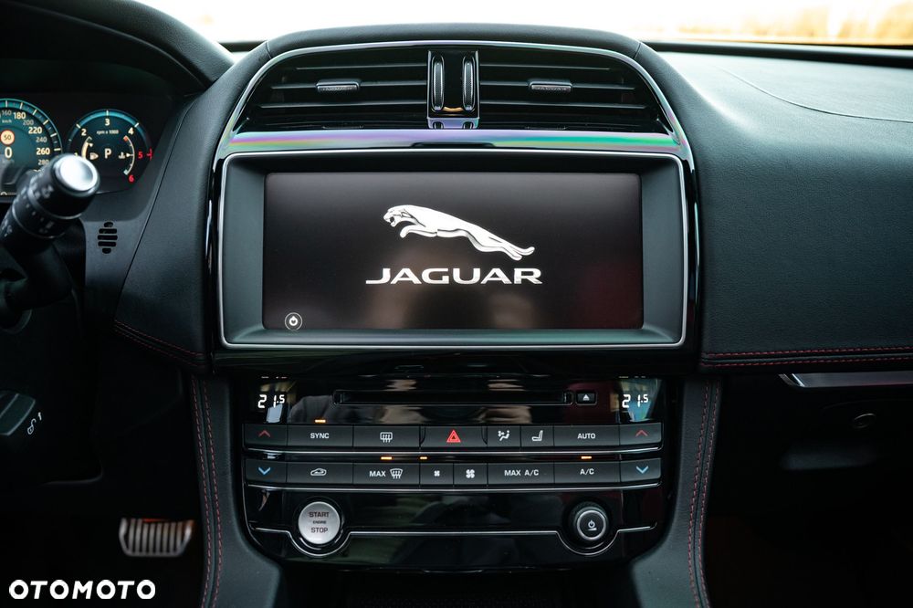 Jaguar F-Pace 3.0 TDV6 AWD S - 14