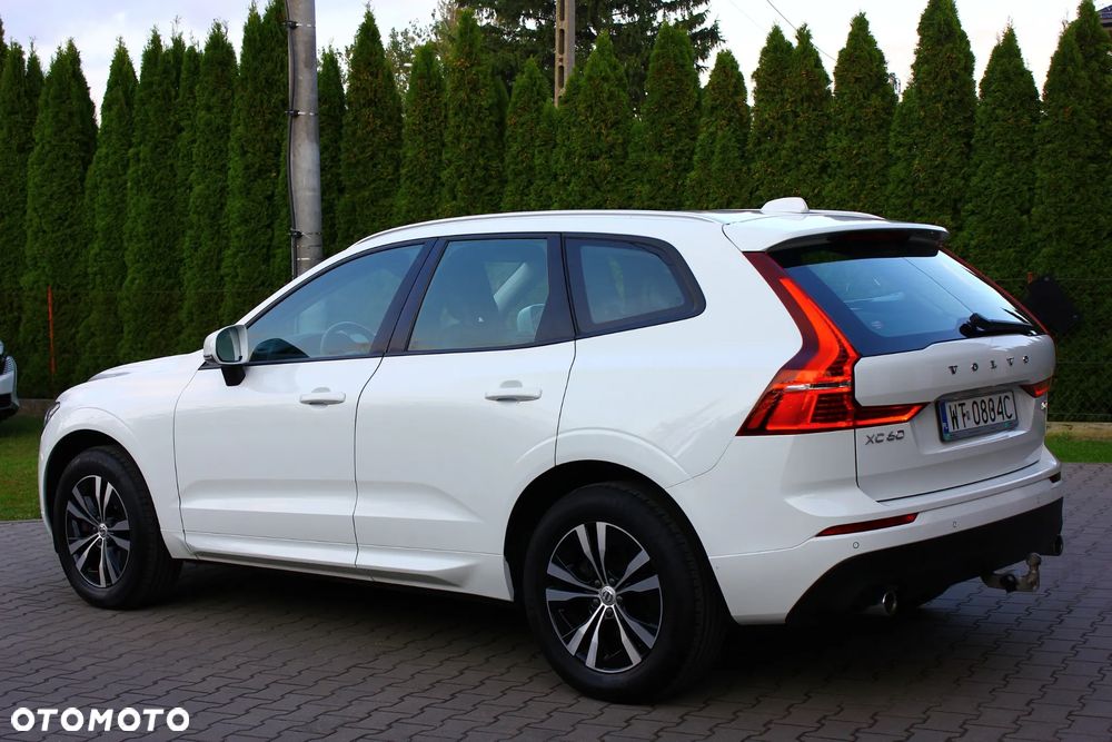 Volvo XC 60 D4 Momentum Pro - 20