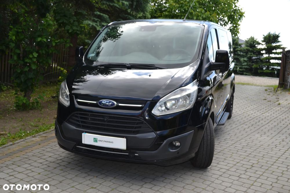 Ford Tourneo Custom 320 L2H1 VA Titanium - 11