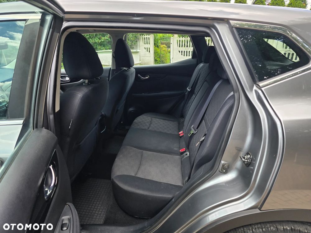 Nissan Qashqai 1.2 DIG-T Acenta EU6 - 13