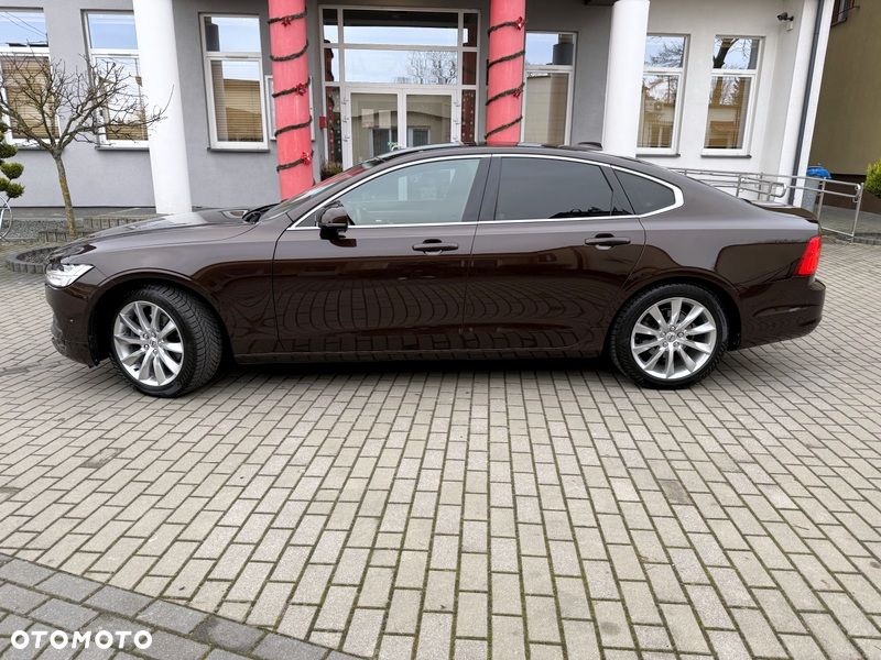Volvo S90 D4 Geartronic Momentum Pro - 2