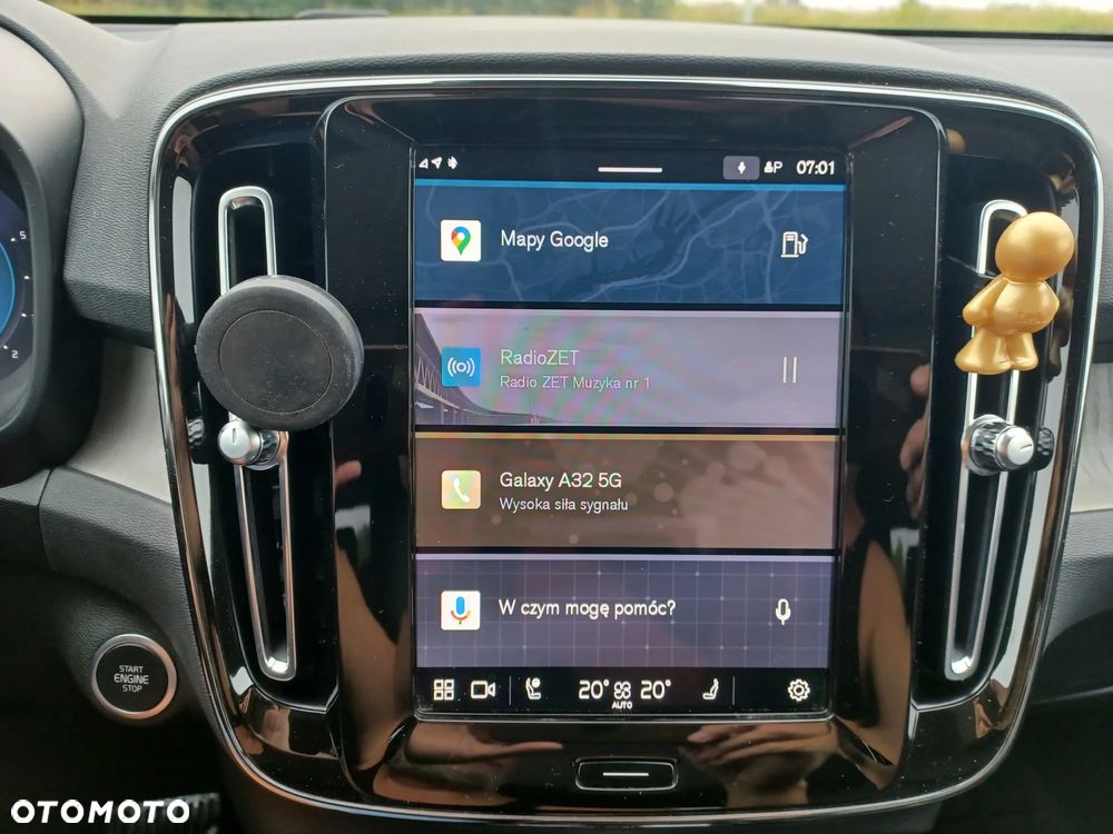 Volvo XC 40 B5 AWD Ultimate Dark - 11