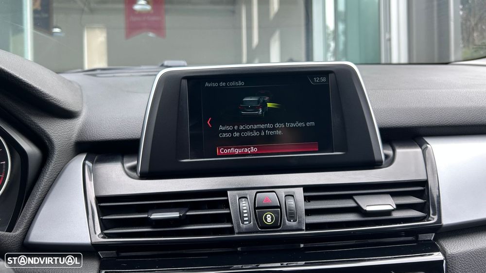 BMW 216 Active Tourer d Line Sport Auto - 23