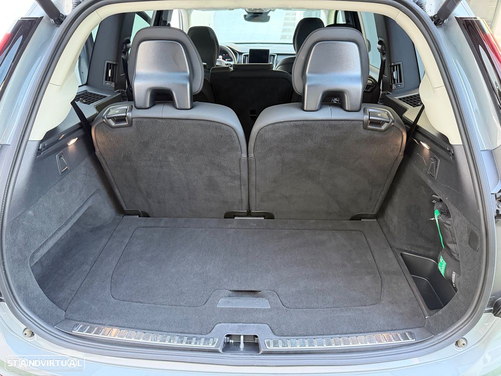 Volvo XC 90 2.0 T8 PHEV Plus Dark AWD - 30