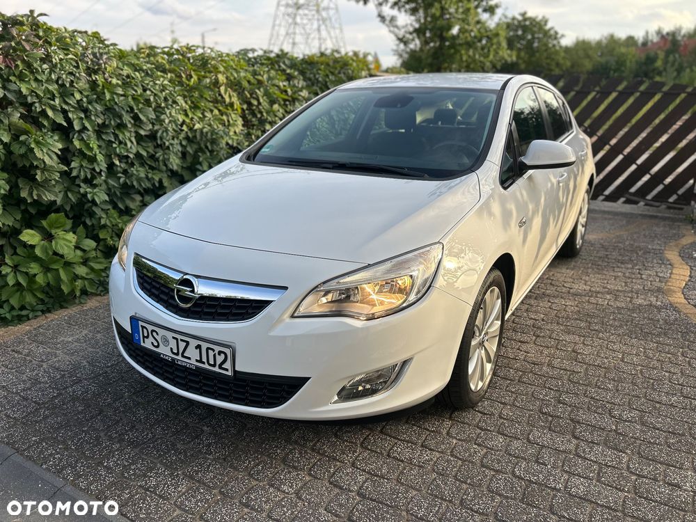 Opel Astra 1.4 ecoFLEX - 18