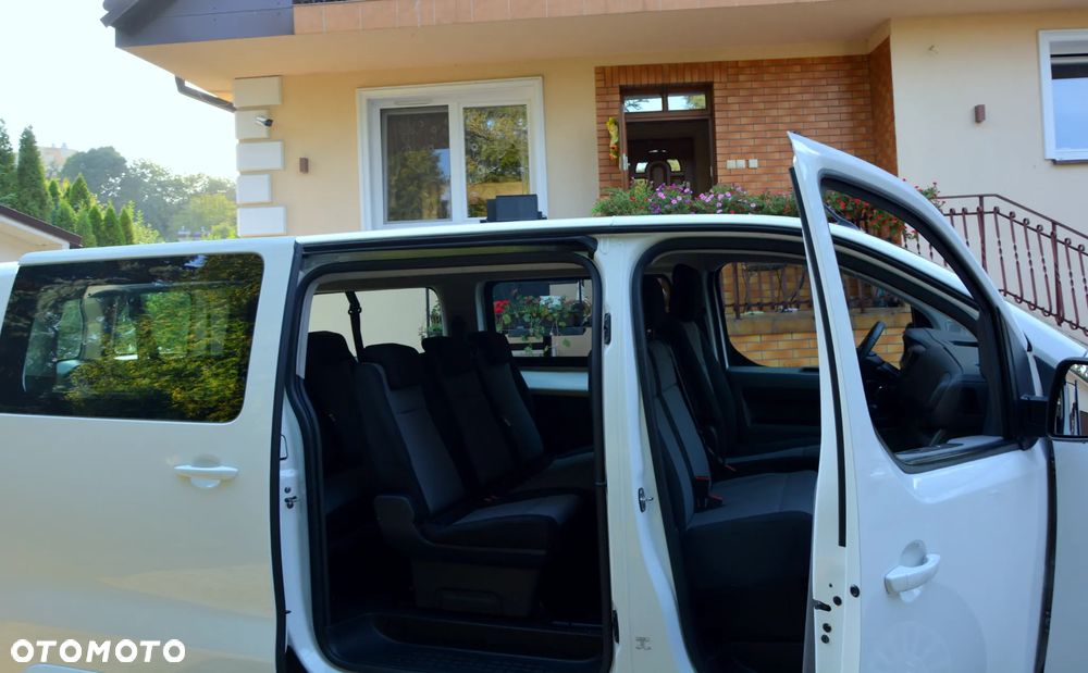 Toyota ProAce 1,5-l-D-4D L2 (8-Si.) Verso Family Comfort - 12