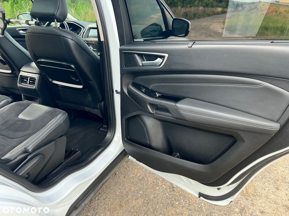 Ford S-Max 2.0 TDCi Titanium PowerShift - 30