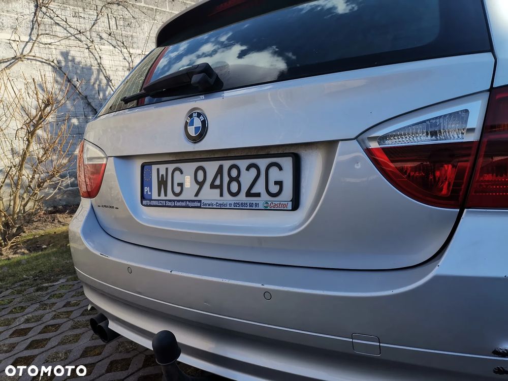 BMW Seria 3 325i - 16