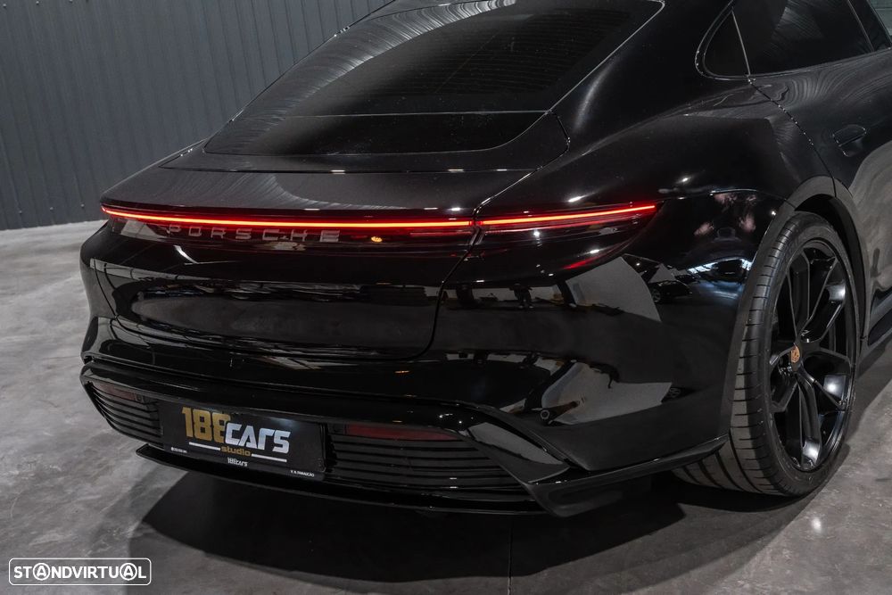 Porsche Taycan 4S Bateria Performance Plus - 52