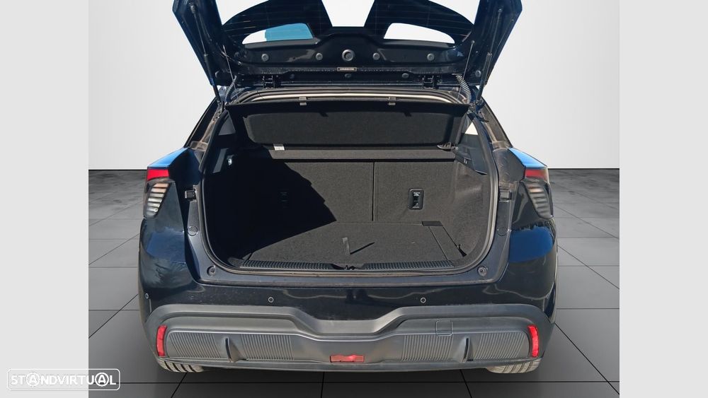 MG MG4 64 kWh Luxury - 10