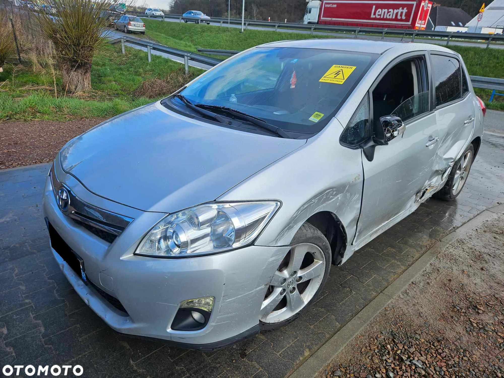 Toyota Auris 1.8 VVT-i Hybrid Automatik Comfort - 6