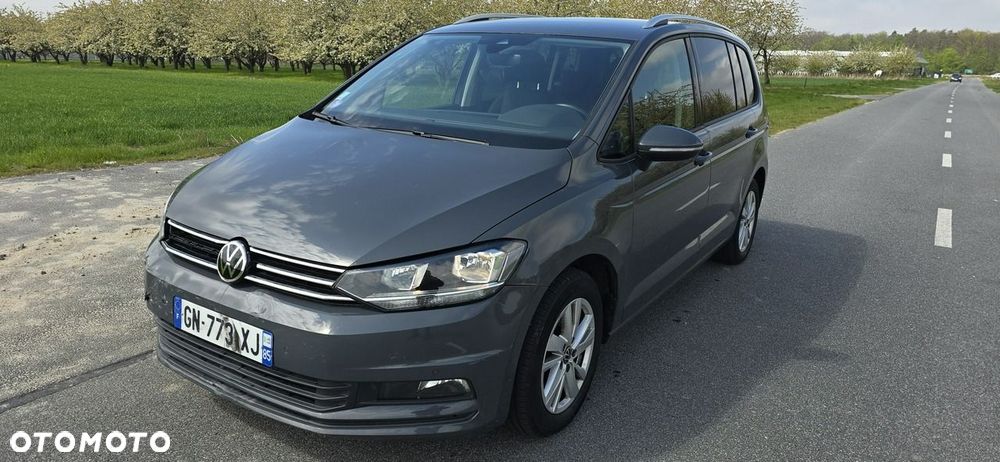 Volkswagen Touran - 20