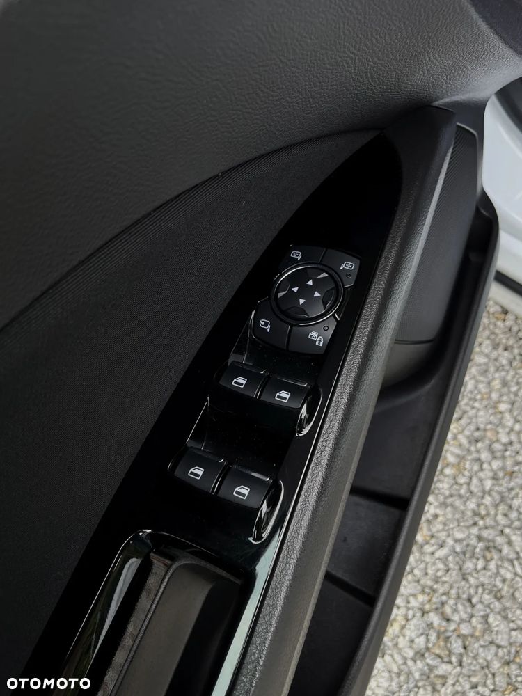 Ford Mondeo 1.5 EcoBoost Titanium - 34