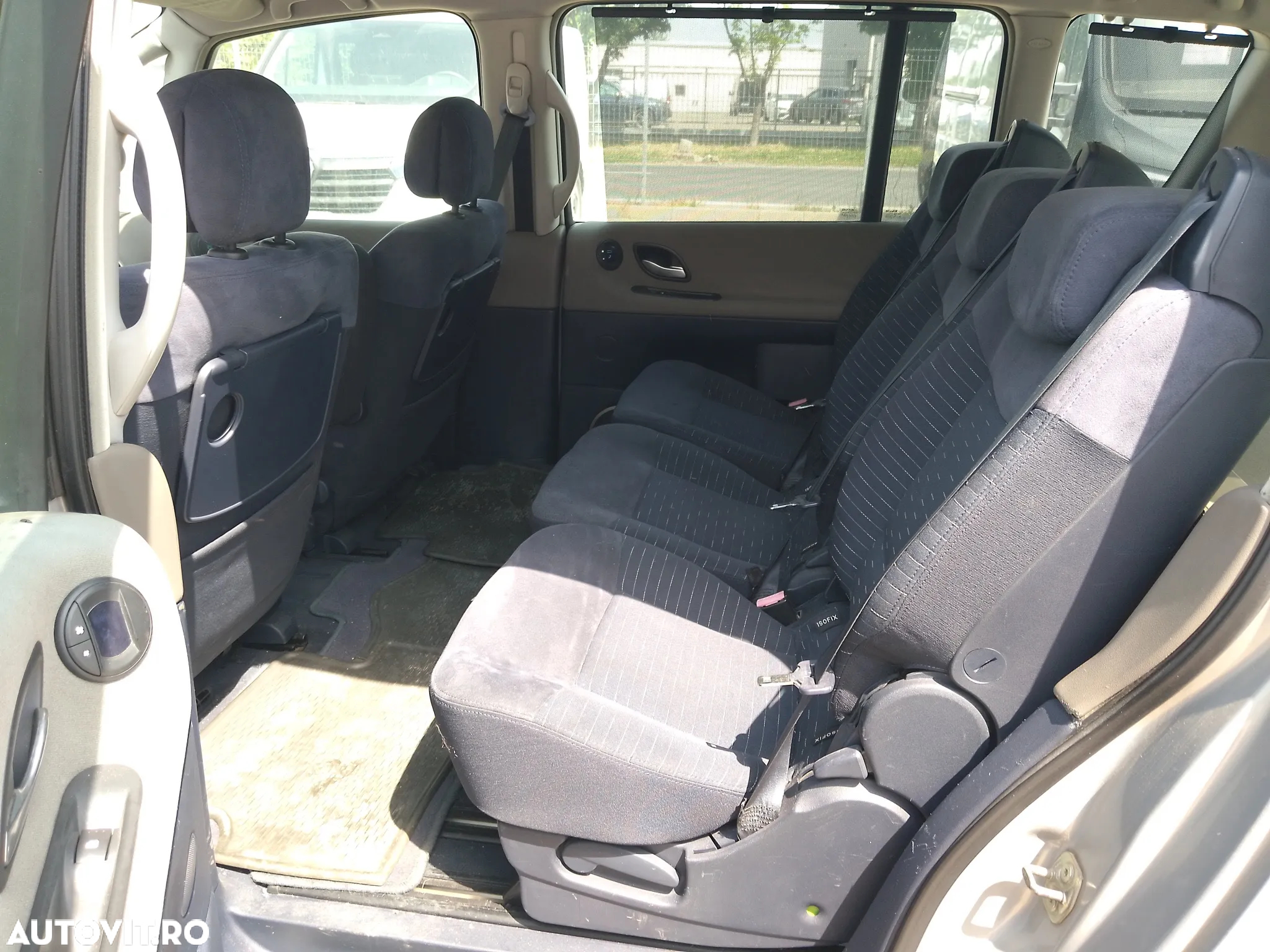 Renault Espace 1.9 dCi Privilege L - 9