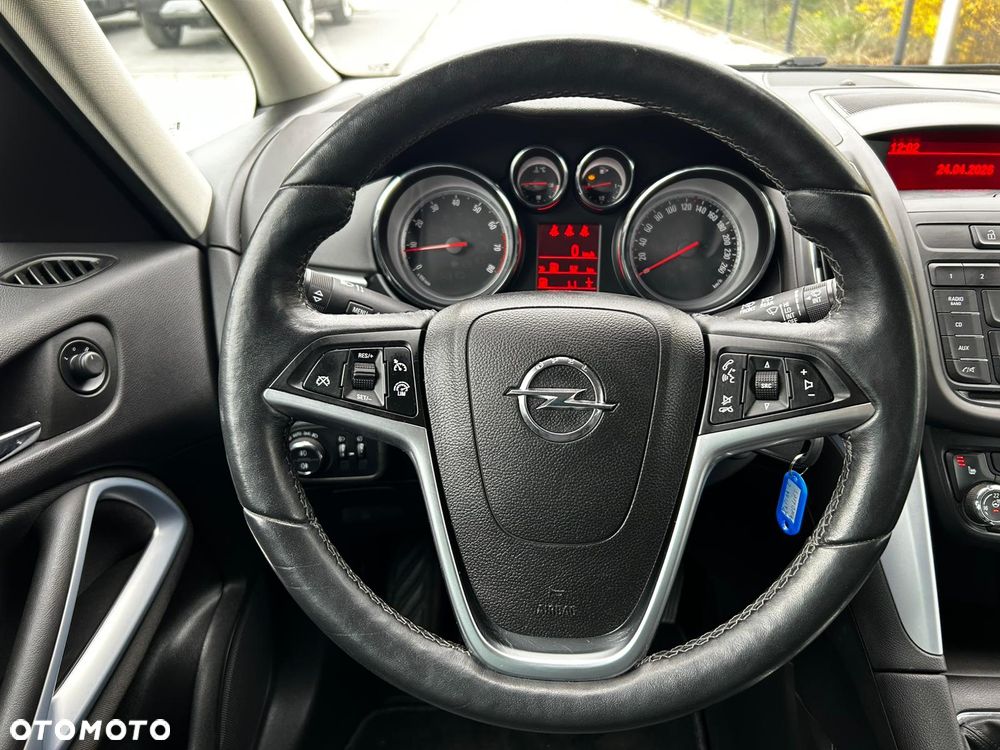 Opel Zafira 1.4 Turbo (ecoFLEX) Start/Stop Active - 24