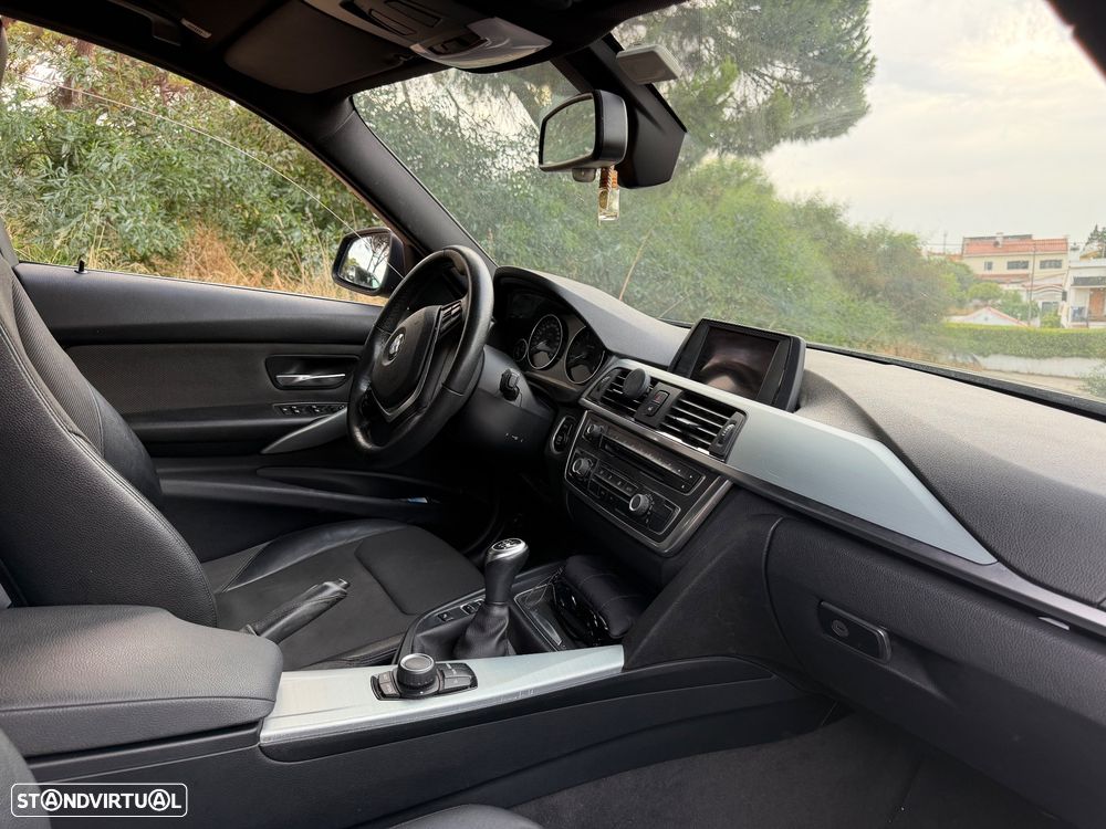 BMW 318 d Line Luxury - 5