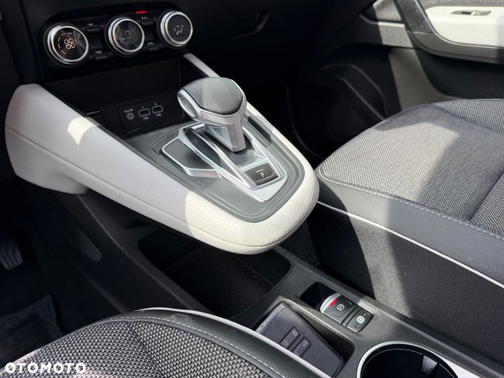 Renault Captur 1.6 E-TECH Plug-In Intens - 26